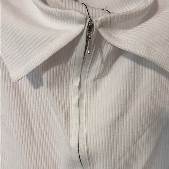 Zara White Ribbed Blouse with Zipper - Picture 7 of 7